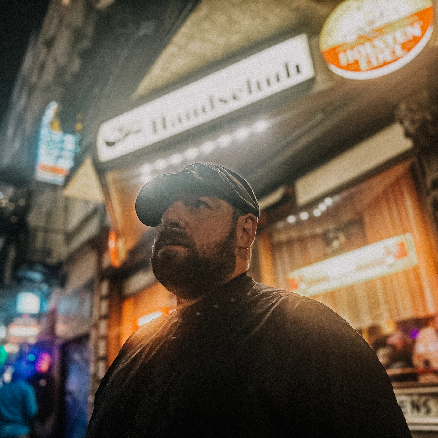 Einen Abend mit Rami auf der Reeperbahn – Musik, Bars & das echte Leben